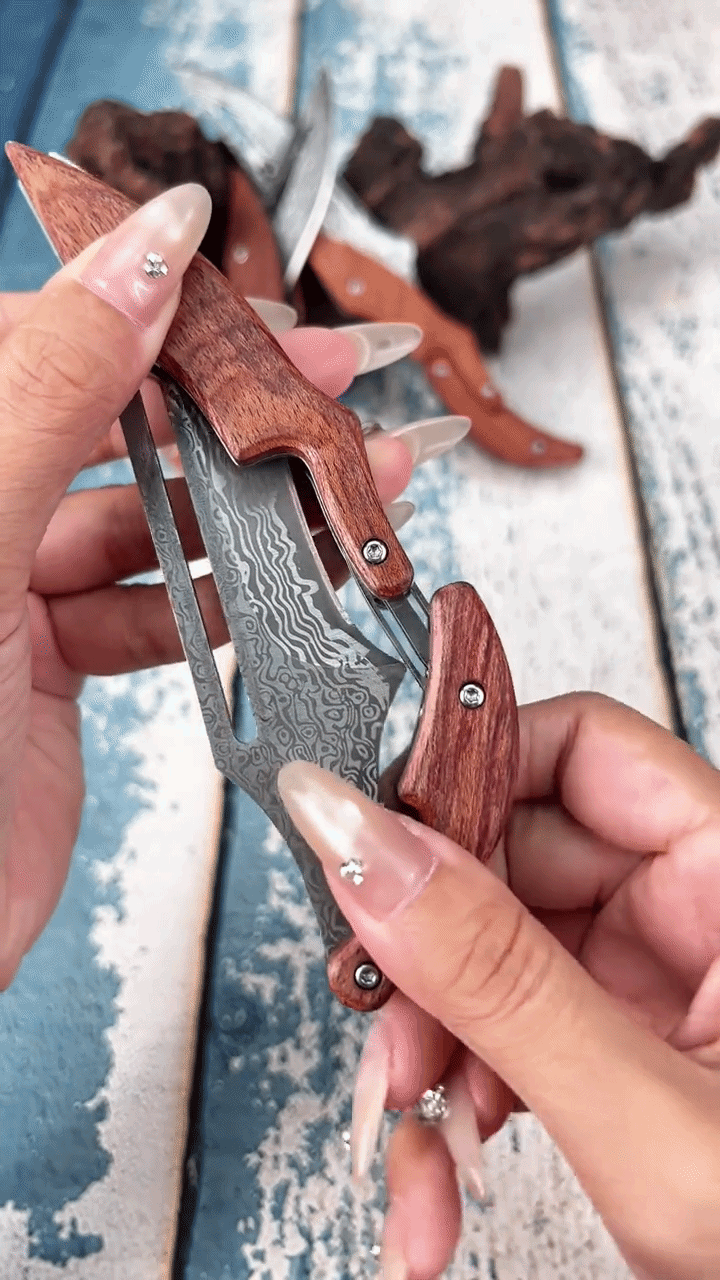 Vinland Knife folding in and out
